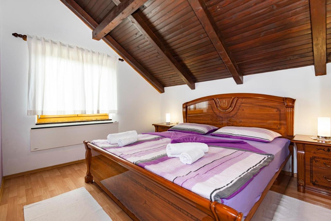 Villa Daja - Adriatic Luxury Villas Oklaj Eksteriør billede